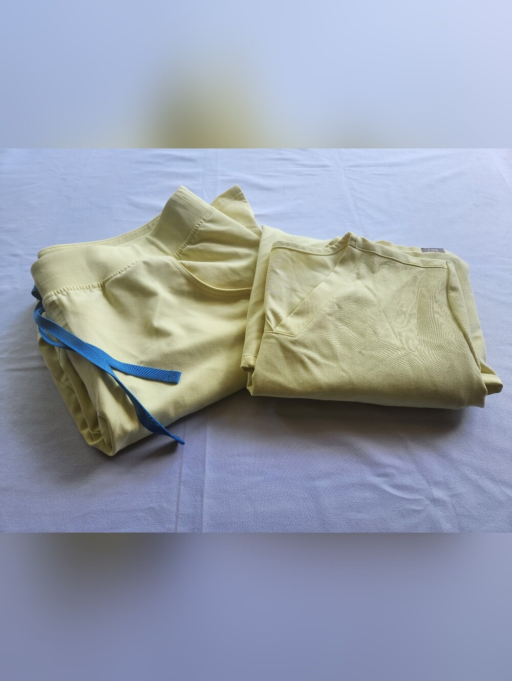 2XL/3XL FIGS Sunlight Set RARE Retired Color